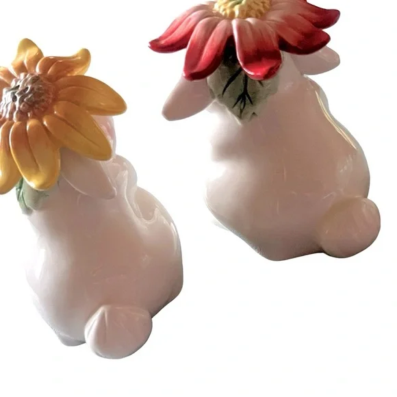 EUC Fitz & Floyd Bunny Salt and Pepper Shaker Set - Picture 2 of 6